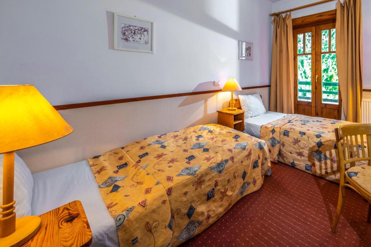 Bakony Hotel Bakonybél Extérieur photo