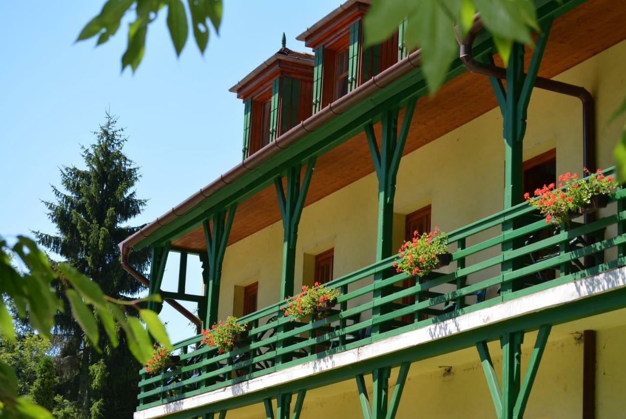 Bakony Hotel Bakonybél Extérieur photo
