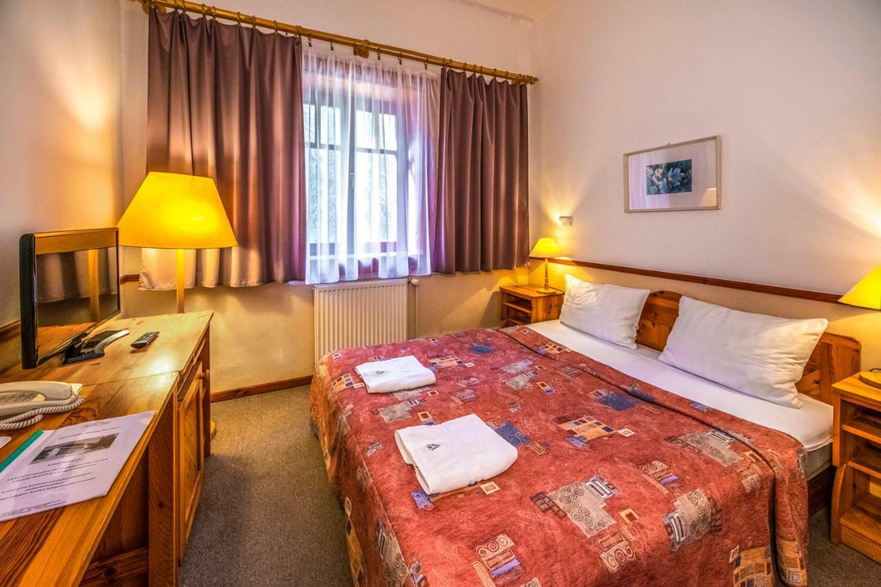 Bakony Hotel Bakonybél Extérieur photo